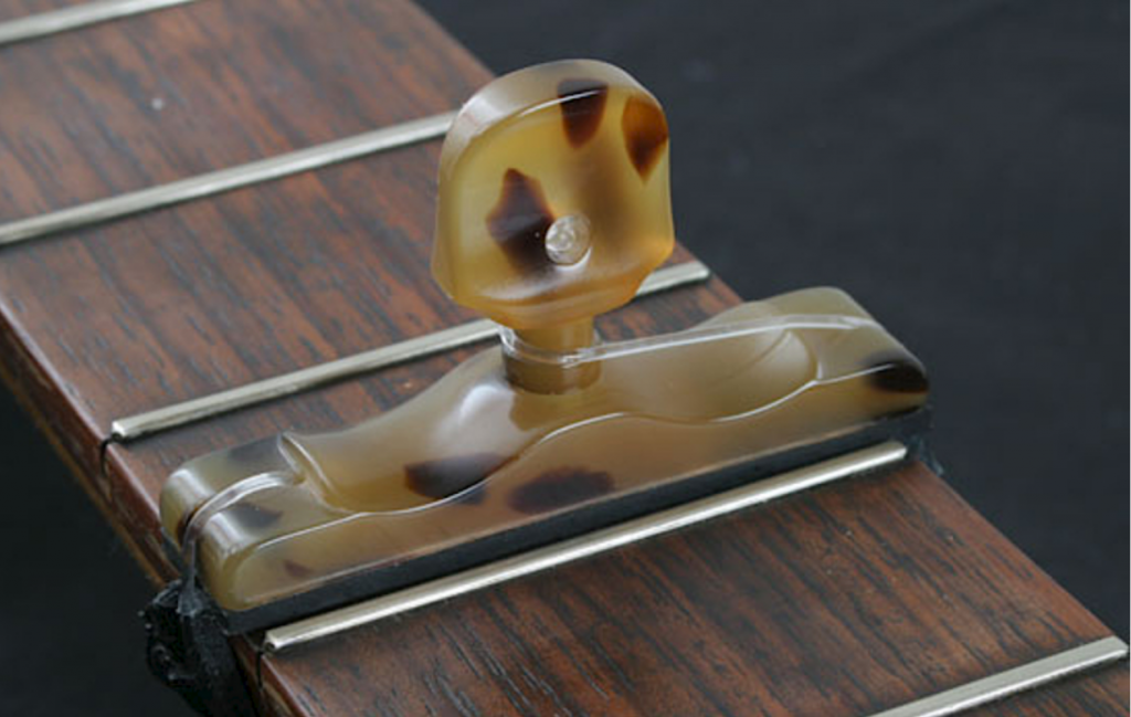 Cejilla artesana de Galalith