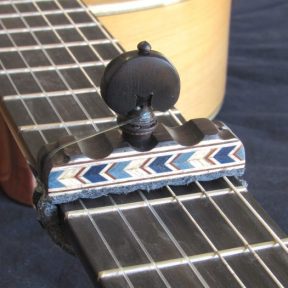 Cejilla artesana con Taracea