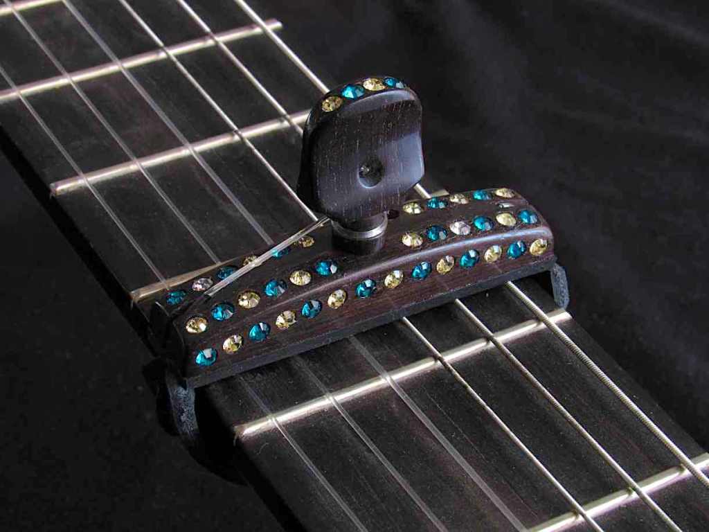 Cejilla flamenca artesana con brillantes