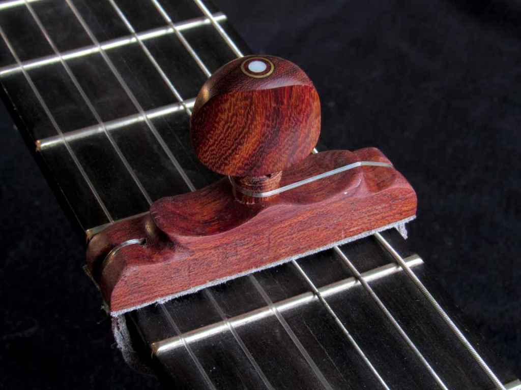 Cejilla madera palo Santo de Madagascar