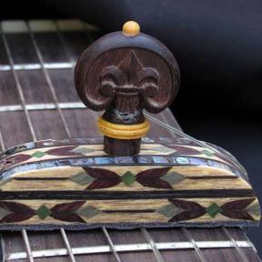 Mother-of-pearl-taraceous-pearl