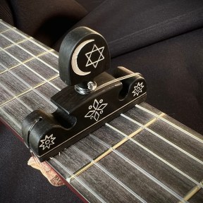 Cejilla flamenca handmade carved flamenco capo